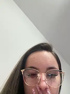 Diamond Noirr online show from April 7, 9:06 pm