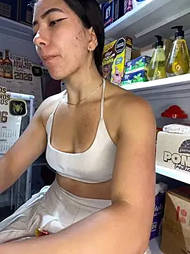 AMBERBUNNY  online show from July 11, 2:28 pm