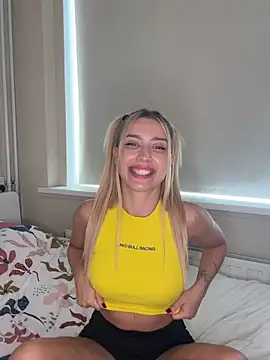 BlondeChiara online show from April 24, 4:43 pm