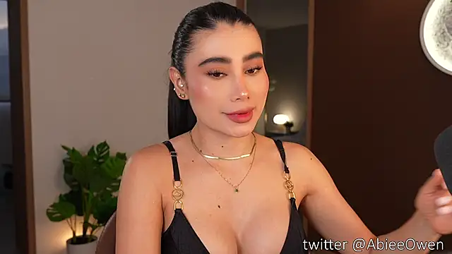 Abieowen4 online show from June 9, 11:15 pm