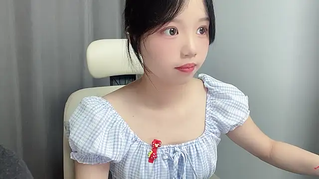 Xiaoqing00 online show from May 18, 5:02 am