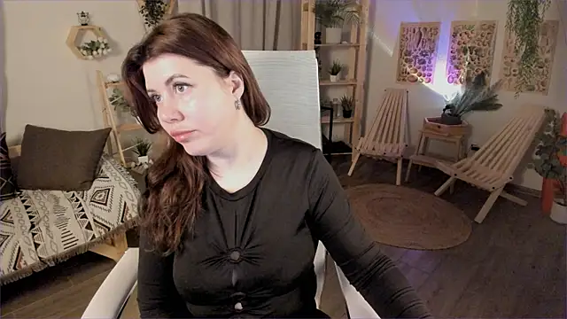 TheaCassian online show from April 20, 7:11 am