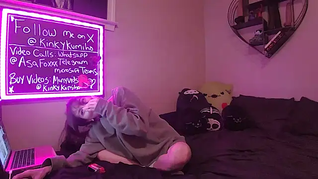 AsaFoXXX online show from April 9, 5:40 pm