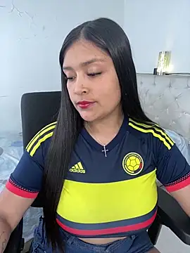 Simplemente Aurora online show from June 17, 9:16 pm