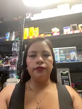 MIA ROSSEEE online show from May 10, 3:36 pm