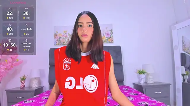 zeo pau online show from April 22, 7:55 pm