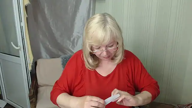 LavandaMay online show from May 19, 8:27 pm