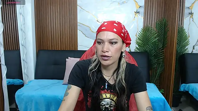 alonddra tay online show from May 2, 11:57 am