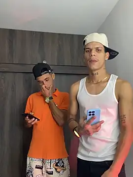 sintabusexo01 online show from April 10, 4:07 am