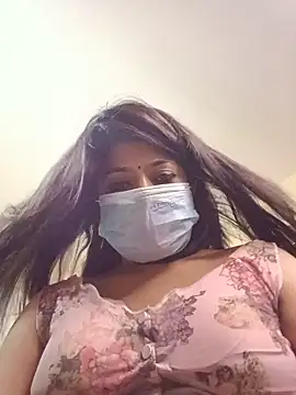 dearmona00 online show from June 24, 8:41 pm