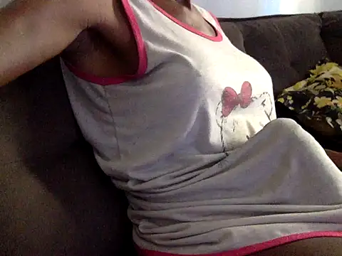 RayanneCampbell-25cm online show from April 11, 11:03 am