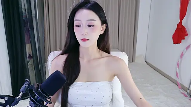 Dancing-CoCo-Pro online show from April 21, 10:11 am