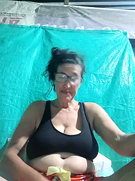 DulceM0609 online show from April 18, 3:20 am