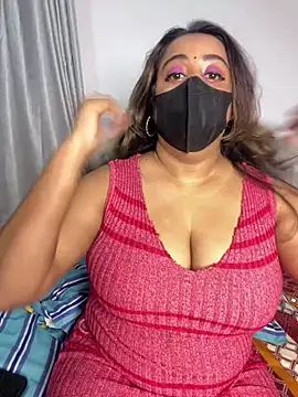 Suger Lips 99 online show from May 25, 7:57 pm