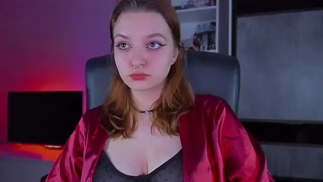 MaddisonLee online show from July 5, 11:21 pm