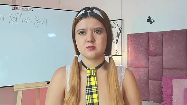 SophiaConor1 online show from April 12, 7:49 pm