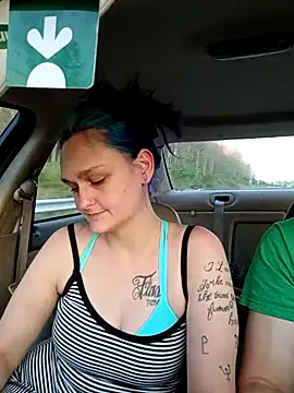 SexiiLexii0613 online show from April 27, 12:08 am