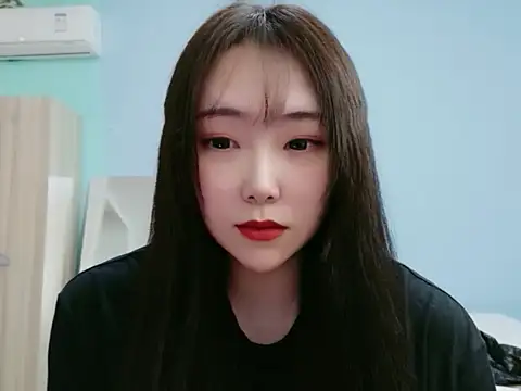 dandanhenda030 online show from April 14, 8:14 am