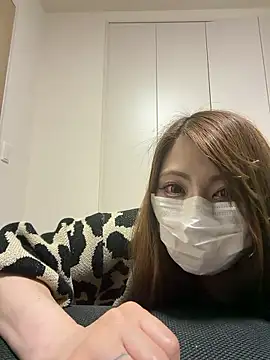 oo kana oo online show from April 12, 7:05 pm