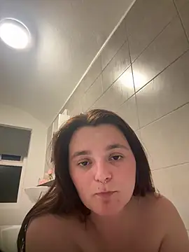 Valentinaroseex online show from April 28, 8:13 pm