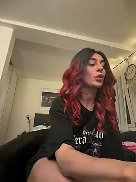 CurlyRouge online show from April 22, 9:23 pm