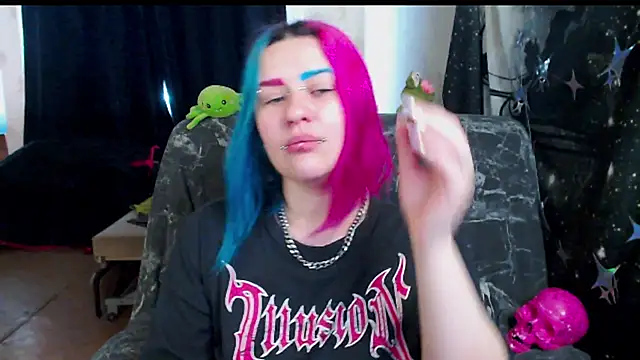 Neon Baddie online show from April 19, 9:53 am