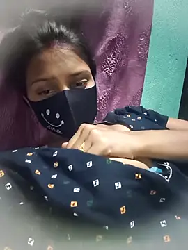 BaddieUnleashed online show from April 22, 8:22 am