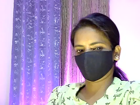 jiyasingh0 online show from May 9, 2:08 pm