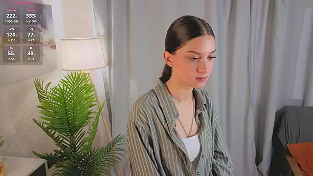 NatashaRieker online show from April 28, 3:54 am