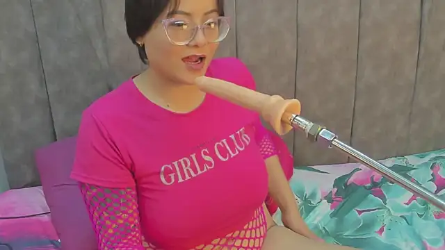 kiara78sweet online show from April 21, 2:51 am