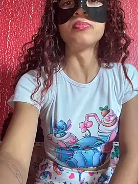 gabrielasausa30 online show from May 17, 7:24 pm