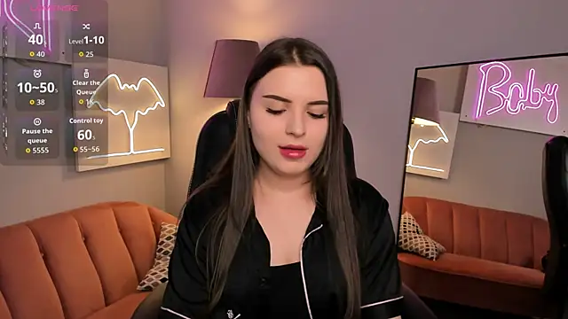 AliceLiador  online show from April 20, 6:33 pm