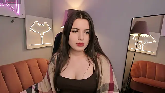 AliceLiador  online show from June 12, 2:47 pm