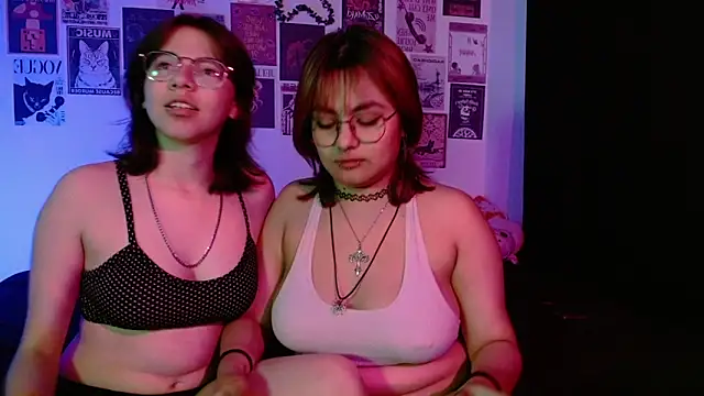 Red-Cherry2 online show from June 12, 5:48 am