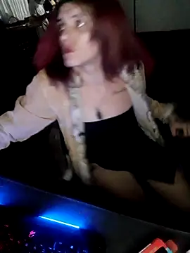 SOLyLunita2232nuevo online show from April 18, 6:49 am