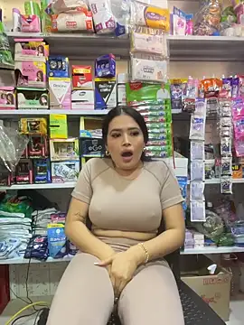 Sara fun online show from April 25, 8:50 pm