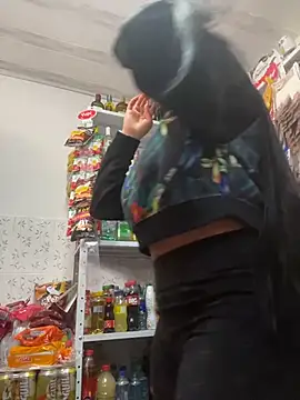 Sara fun online show from December 16, 8:15 pm