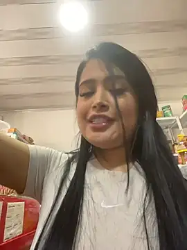 Sara fun online show from December 2, 8:22 pm