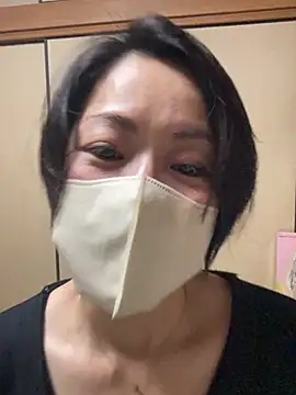 rin2432 online show from April 28, 2:21 pm