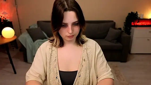 tender meow online show from May 19, 7:21 pm