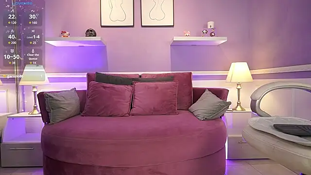 AlinaBennet  online show from June 12, 11:51 am