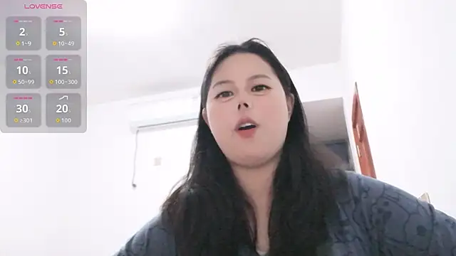 66-hannah-66 online show from April 22, 3:42 pm