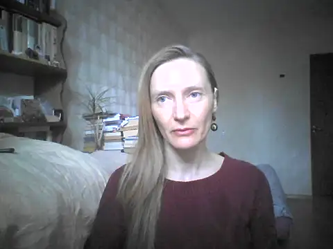 LunaBelle8 online show from May 10, 2:52 pm