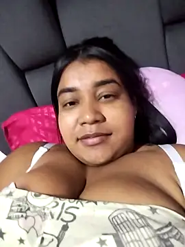 Candy2615 online show from April 26, 9:01 pm