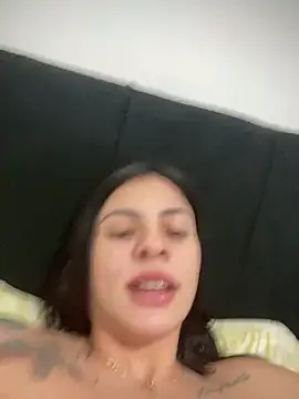 Livia-cortez online show from May 2, 2:42 pm