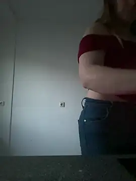 SchmuseBunny online show from April 22, 6:49 pm