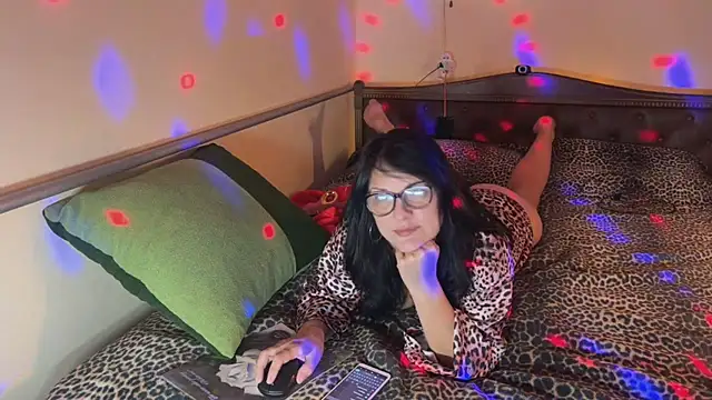 OxiLovex online show from July 25, 9:22 pm