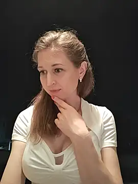 irresistibelle online show from July 4, 6:48 pm