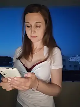 irresistibelle online show from June 25, 5:36 pm
