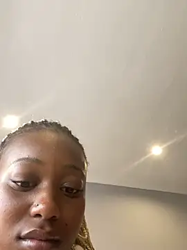 EbonySlimXx online show from April 25, 2:36 pm